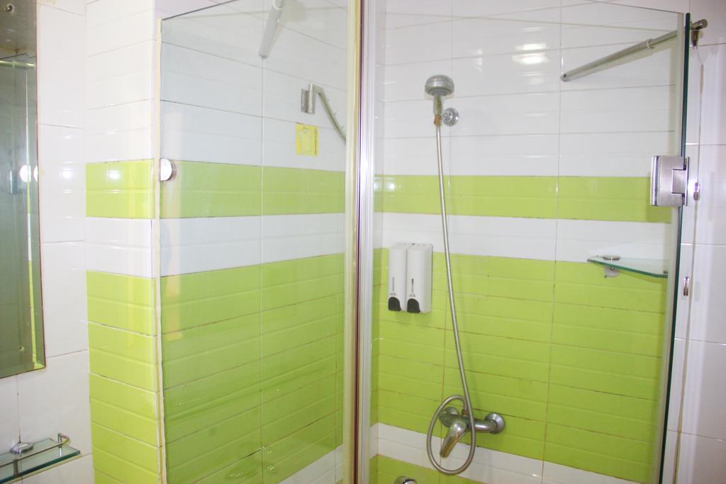 7Days Inn Shantou Jin Yuan Road Buitenkant foto